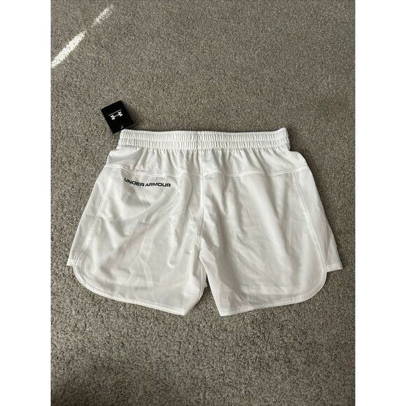 Under Armour Women's Accelerate Training Shorts, Small, White 35.00 Retail - Picture 4 of 4